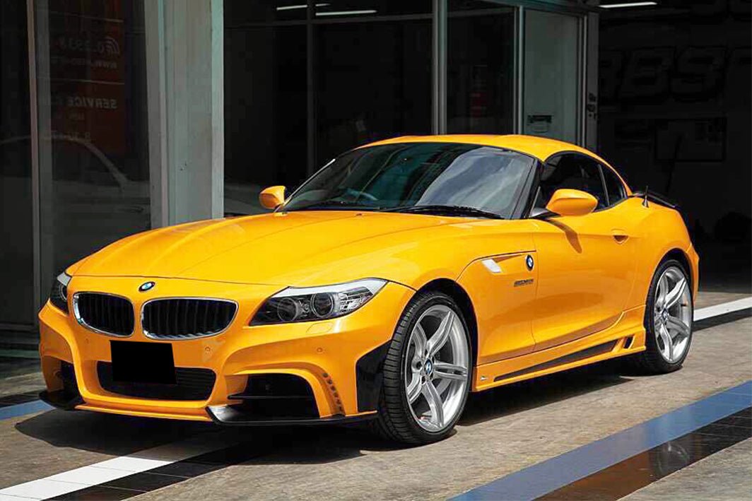 2009-2016 BMW Z4 E89 RW Style Side Skirts